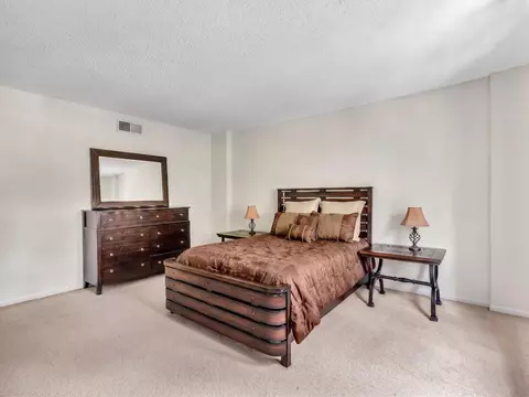 Bedroom - 9101 W Sample Rd #204, Coral Springs, FL 33065 photo 8 of 10