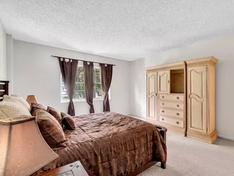 Bedroom - 9101 W Sample Rd #204, Coral Springs, FL 33065 photo 9 of 10