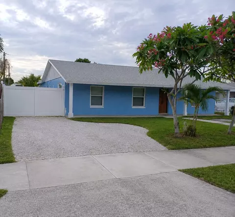 3308 Lake Ave, West Palm Beach, FL 33405