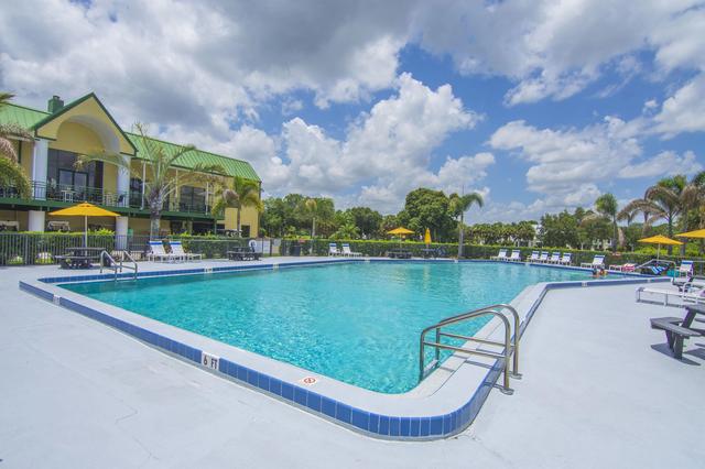 4210 Gator Trace Ave #B, Fort Pierce, FL 34982