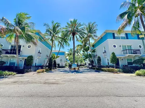 326 NW 1st St, Delray Beach, FL 33444