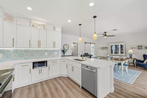 Kitchen - 7015 SE Cutler Trl SE, Stuart, FL 34997 photo 3 of 5