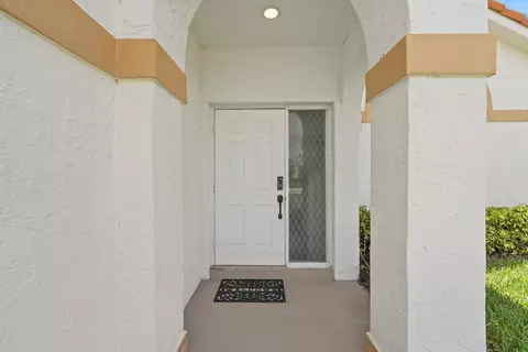 Entry Way - 7015 SE Cutler Trl SE, Stuart, FL 34997 photo 1 of 5