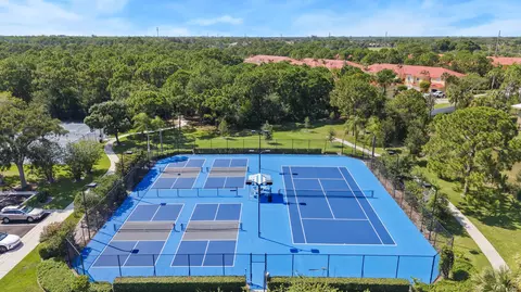 View/Area - 7015 SE Cutler Trl SE, Stuart, FL 34997 photo 5 of 5