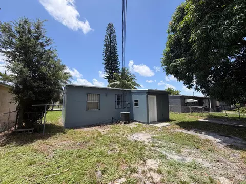 2317 Rutland St, Opa Locka, FL 33054