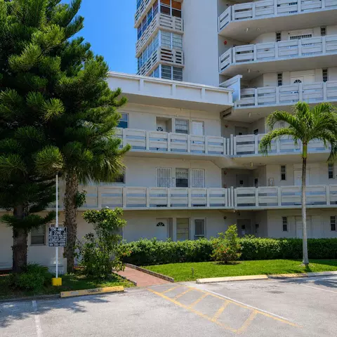 1401 NE Miami Gardens Dr #180, Miami, FL 33179