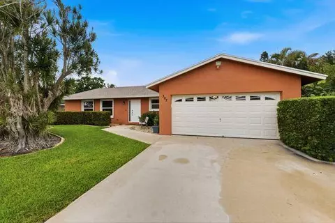 397 La Mancha Ave, Royal Palm Beach, FL 33411