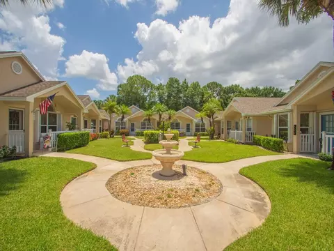 703 NW San Remo Cir, Port Saint Lucie, FL 34986
