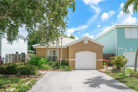 6561 Fern St, Margate, FL 33063