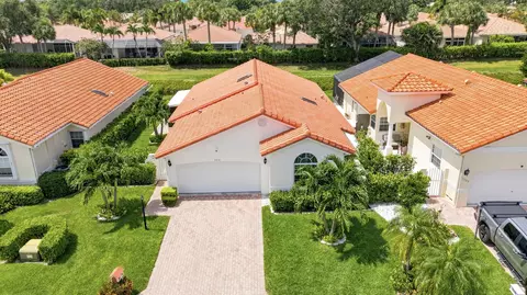 5212 Bodega Pl, Delray Beach, FL 33484