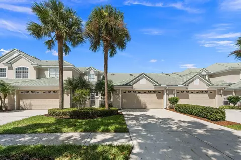 1594 SW Harbour Isles Cir, Port Saint Lucie, FL 34986