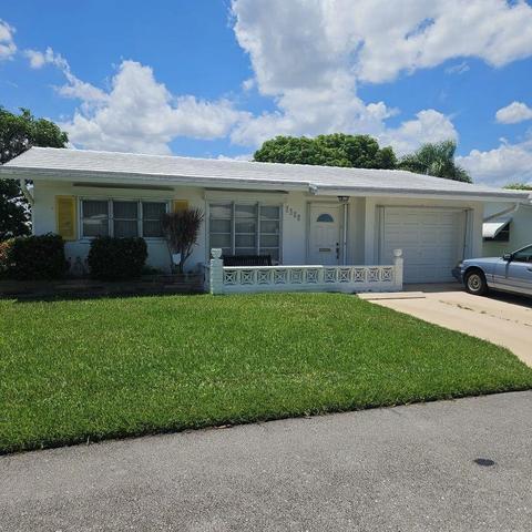 7105 NW 68th Ave, Tamarac, FL 33321