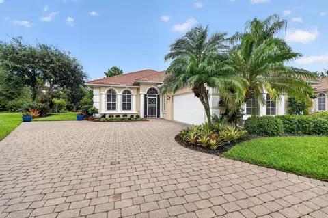 4577 NW Red Bay Cir, Jensen Beach, FL 34957