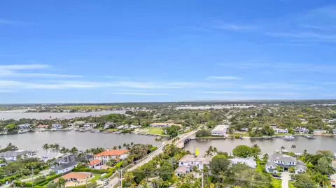 View/Area - 19175 W Riverside Dr, Tequesta, FL 33469 photo 2 of 2