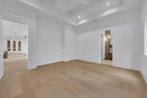Bedroom - 19175 W Riverside Dr, Tequesta, FL 33469 photo 1 of 11