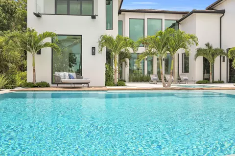 Exterior - 19175 W Riverside Dr, Tequesta, FL 33469 photo 15 of 19