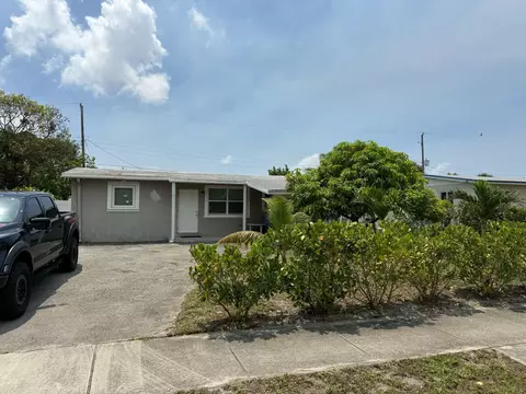 4161 NW 11th Ave, Oakland Park, FL 33309