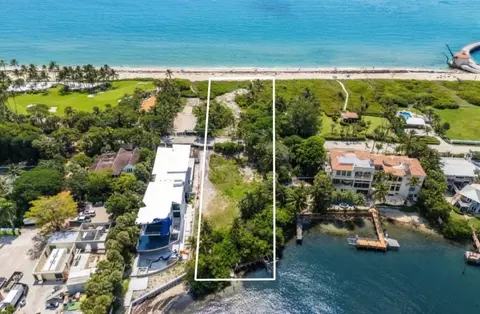 3060 S Ocean Blvd, Lantana, FL 33462