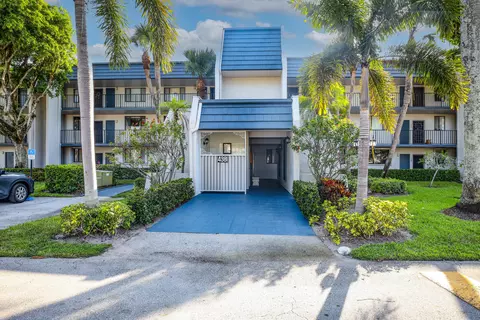 4381 Trevi Ct #107, Lake Worth, FL 33467