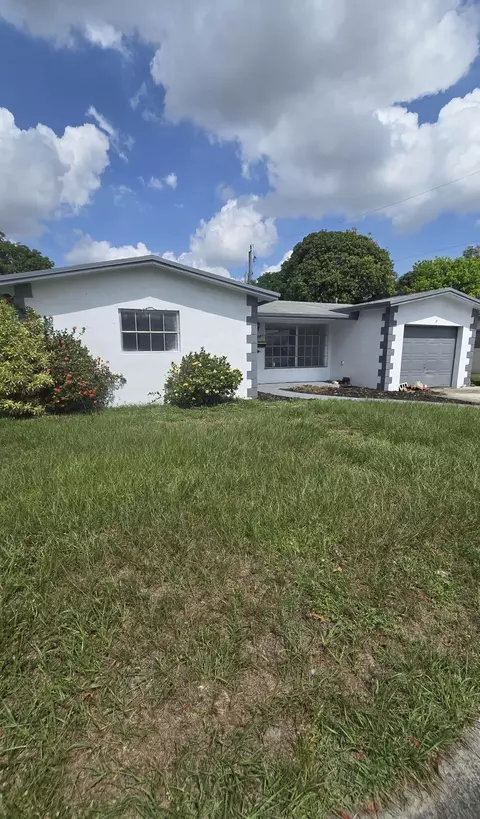 Undisclosed, Lauderhill, FL 33313 photo 1