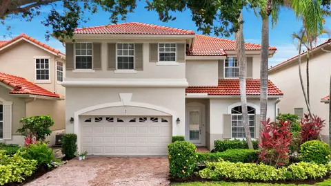 2 Monterey Pointe Dr, Palm Beach Gardens, FL 33418