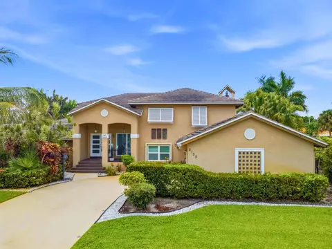 2158 Portland Ave, Wellington, FL 33414