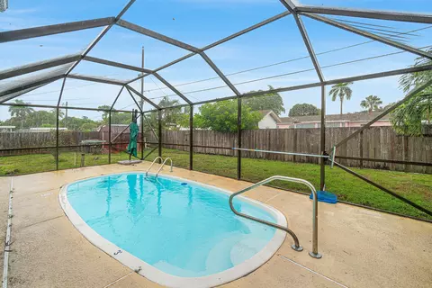 3195 Emerson Ave, Palm Springs, FL 33461