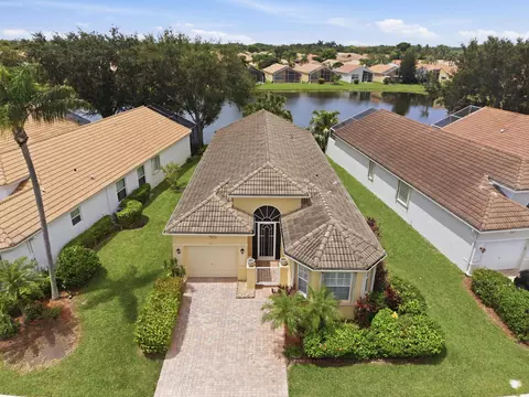 7229 Cataluna Cir, Delray Beach, FL 33446