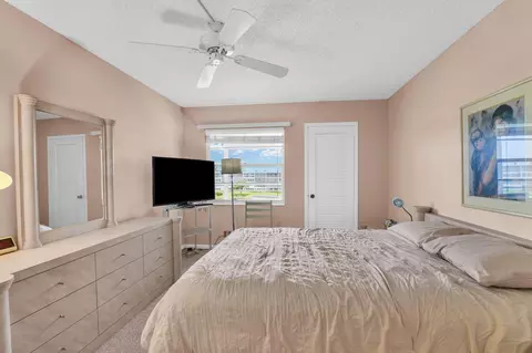 Bedroom - 4053 Wolverton C, Boca Raton, FL 33434 photo 9 of 9