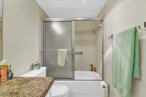 Bath - 4053 Wolverton C, Boca Raton, FL 33434 photo 3 of 7