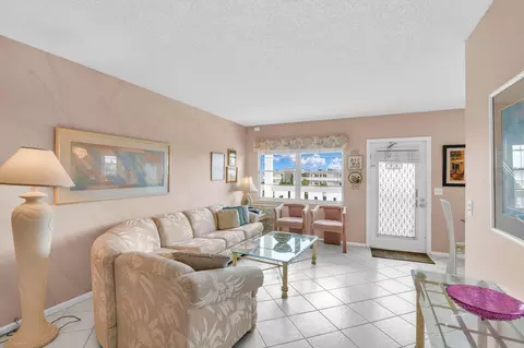 Living - 4053 Wolverton C, Boca Raton, FL 33434 photo 2 of 7