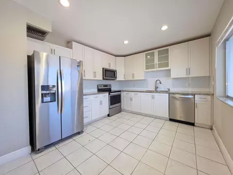 6289 Lear Dr #203, Lake Worth, FL 33462