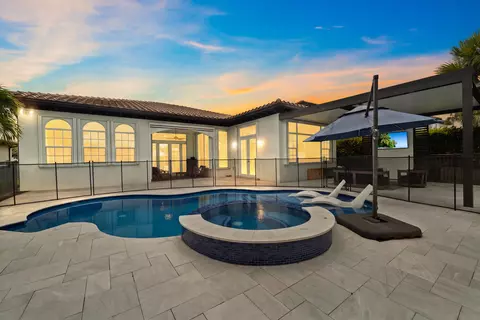 8170 NW 124th Ter, Parkland, FL 33076
