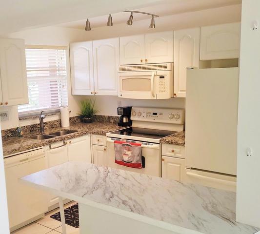 2801 N Pine Island Rd #204, Sunrise, FL 33322
