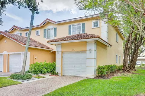 5720 Tuscany Way, Tamarac, FL 33321