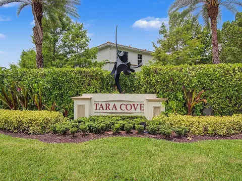 4569 Tara Cove Way, West Palm Beach, FL 33417