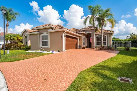 10827 La Salinas Cir, Boca Raton, FL 33428
