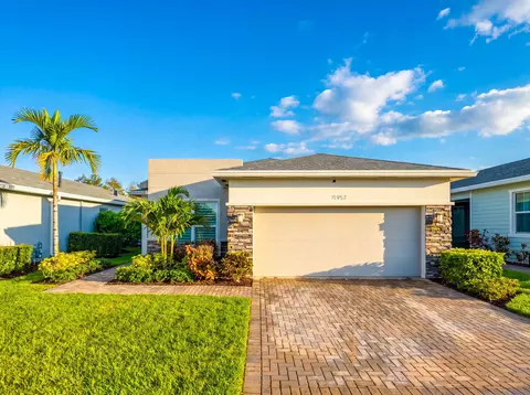 11957 SW Lyra Dr, Port Saint Lucie, FL 34987