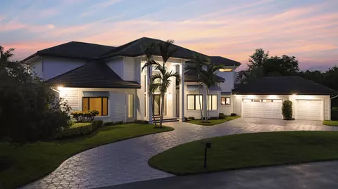 18411 SE Lakeside Dr, Jupiter, FL 33469