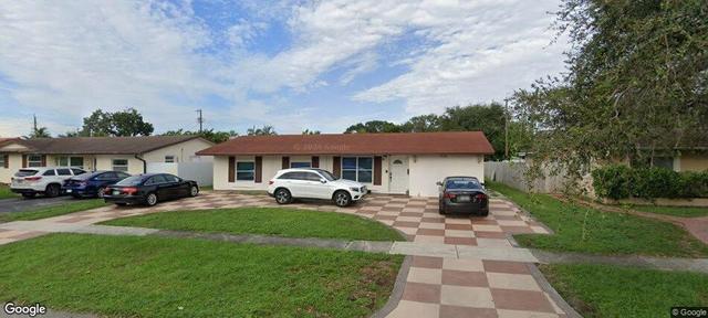2220 N 47th Ave, Hollywood, FL 33021