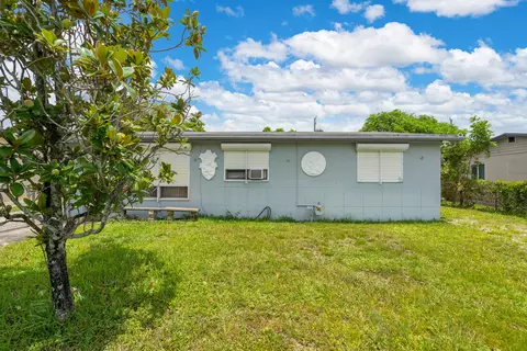 7831 NW 30th St, Hollywood, FL 33024