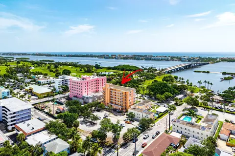 15 S Golfview Rd #206, Lake Worth, FL 33460