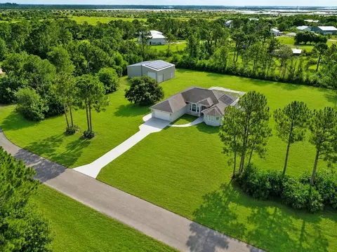 12274 Golden Eagle St, Port Saint Lucie, FL 34987