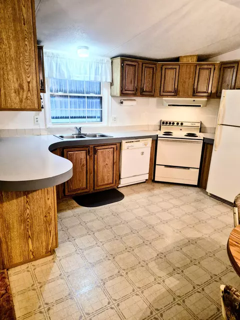 1066 Peach Ln, Okeechobee, FL 34974 photo 10