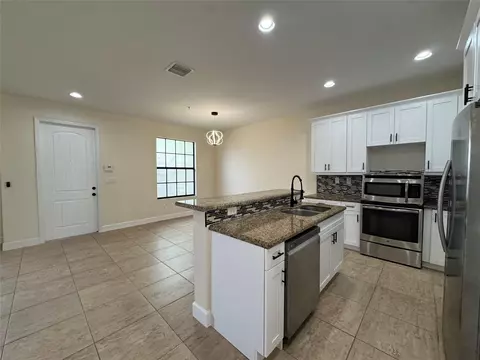 Kitchen - 749 SW 3rd Ave, Pompano Beach, FL 33060 photo 4 of 4