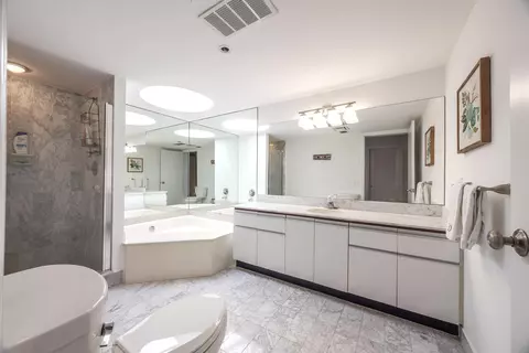 Bath - 1401 S Ocean Blvd #503, Boca Raton, FL 33432 photo 5 of 8
