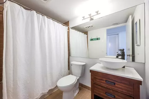 Bath - 1401 S Ocean Blvd #503, Boca Raton, FL 33432 photo 3 of 8