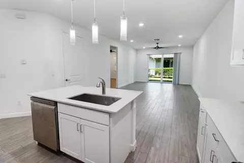 Kitchen - 14520 Wiley Range Rd, Delray Beach, FL 33446 photo 5 of 6