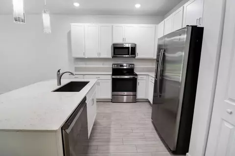 Kitchen - 14520 Wiley Range Rd, Delray Beach, FL 33446 photo 3 of 6