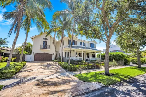 1958 Harbourview Dr, Fort Lauderdale, FL 33316